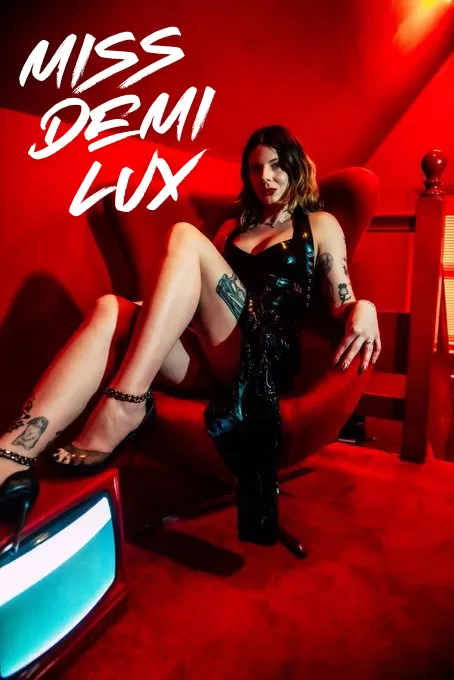 /content/image/DEMI.webp